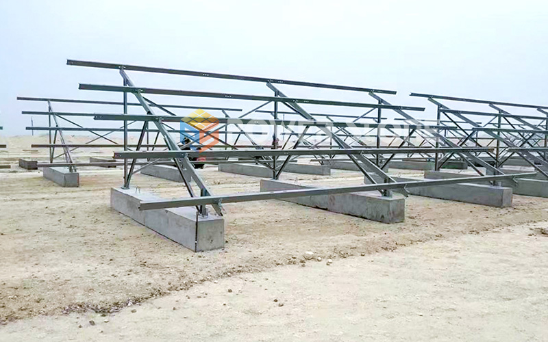 Sistema solar de doble poste de 126 kW